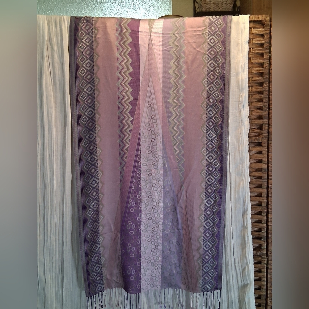 Elegant Purple Patterned Silk Sarong